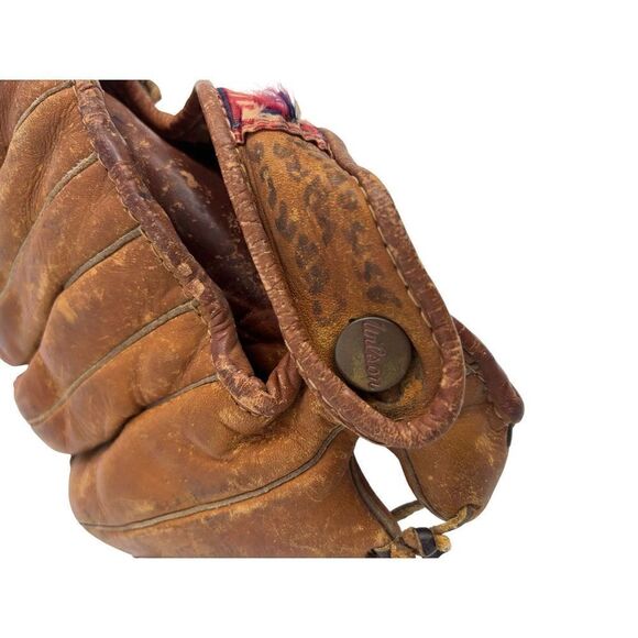 Wilson left handed glove 1941 - Picture 2 of 3